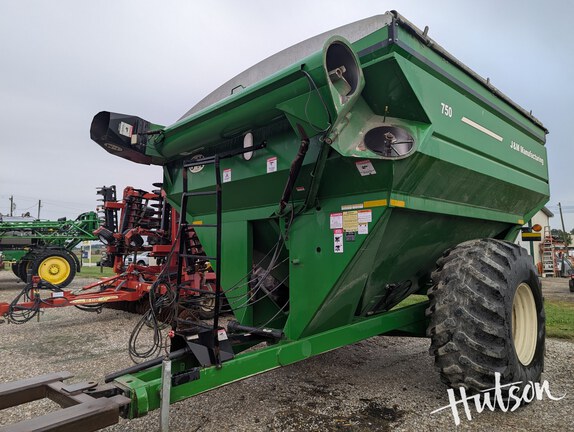 Photo of 2010 J&M 750-16