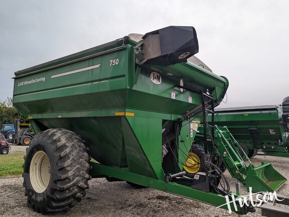 Photo of 2010 J&M 750-16