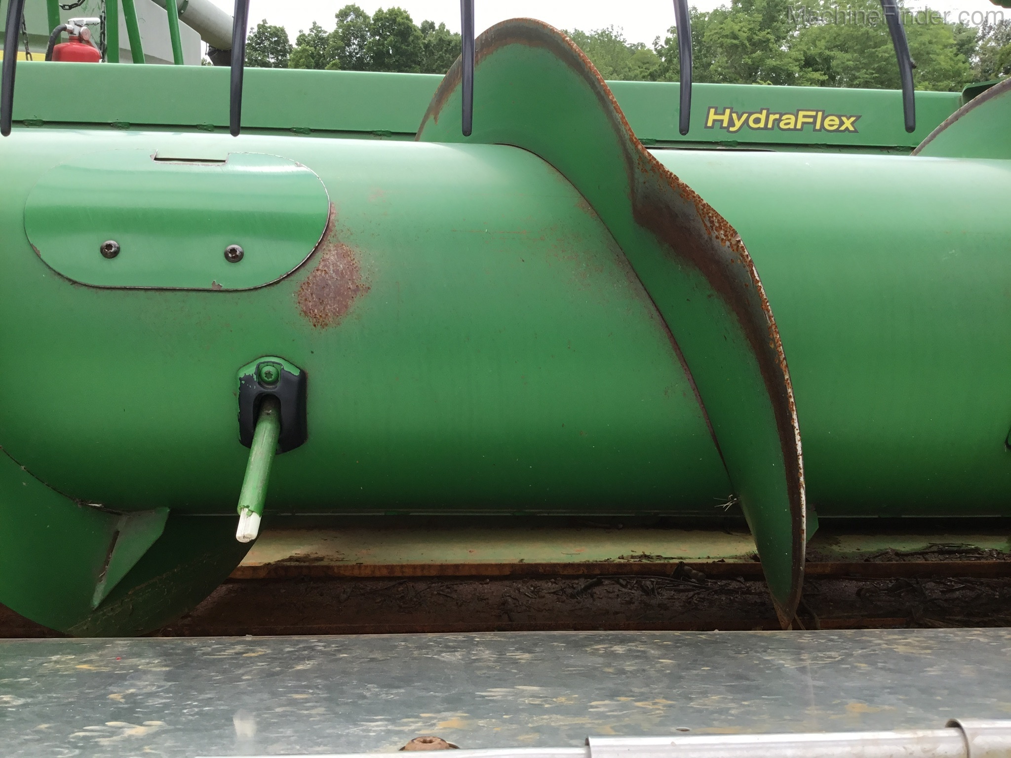 2010 John Deere 635F Image 7