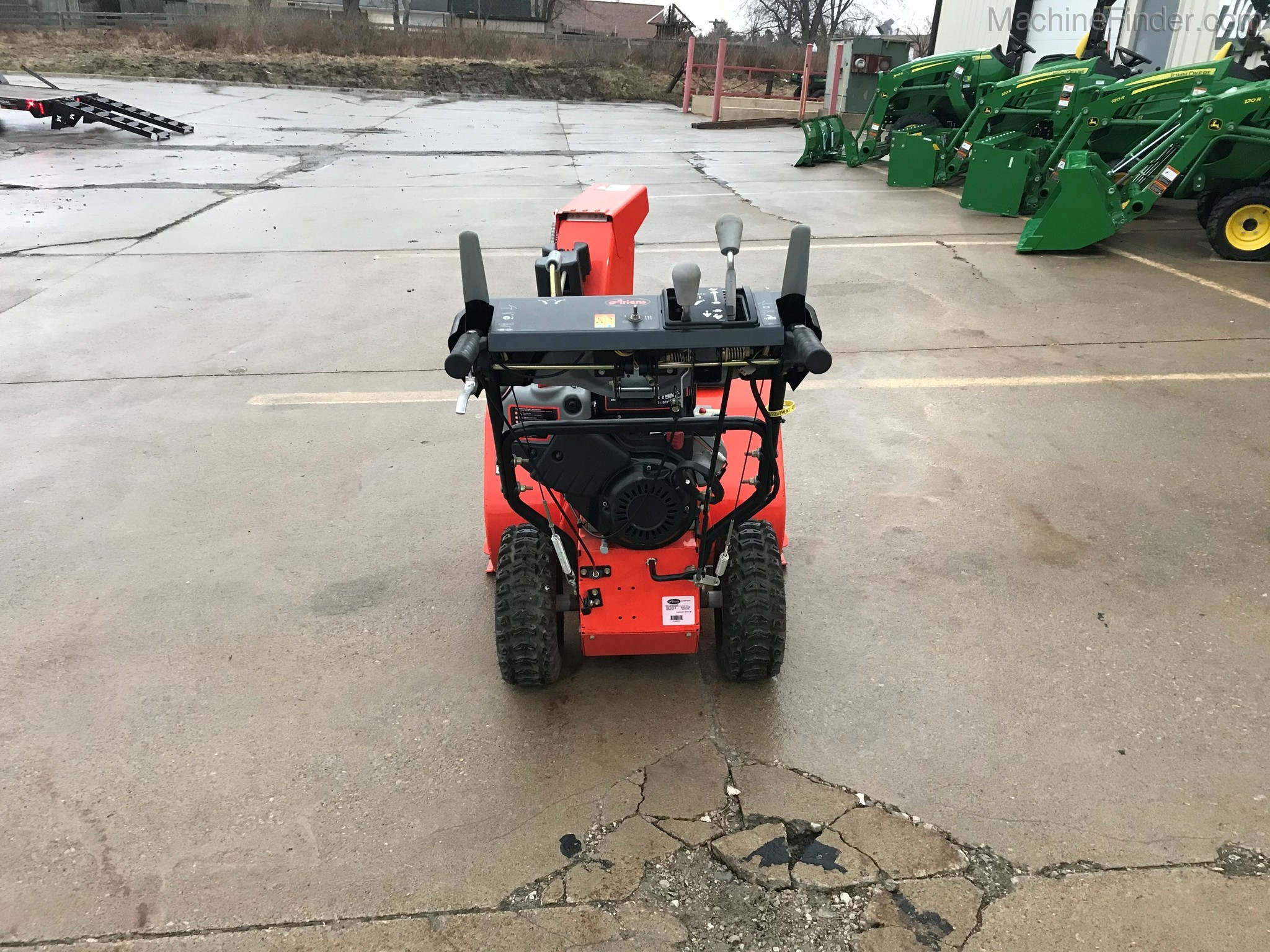 2012 Ariens 921013/DELUXE 30 Image 4
