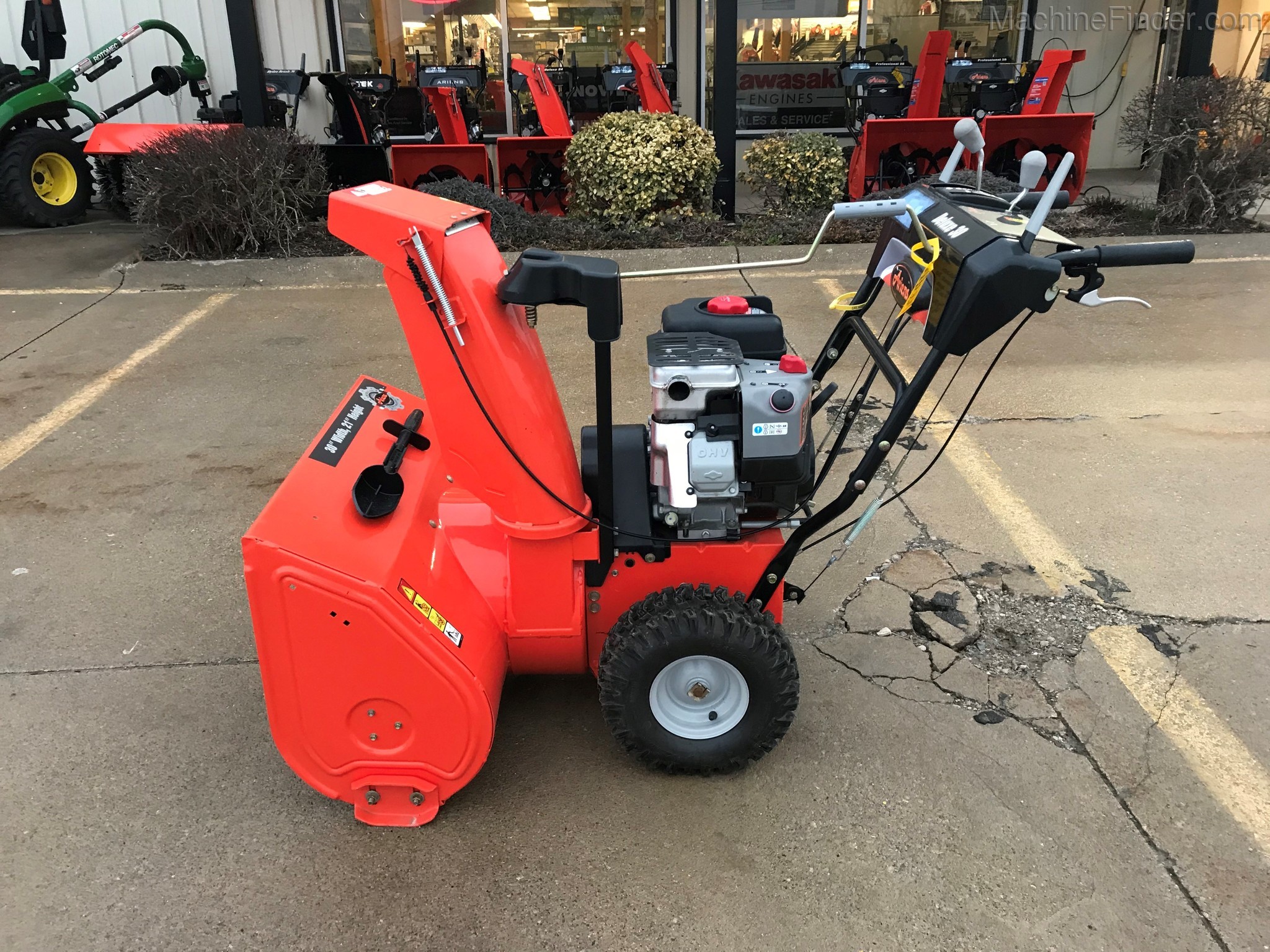2012 Ariens 921013/DELUXE 30 Image 2