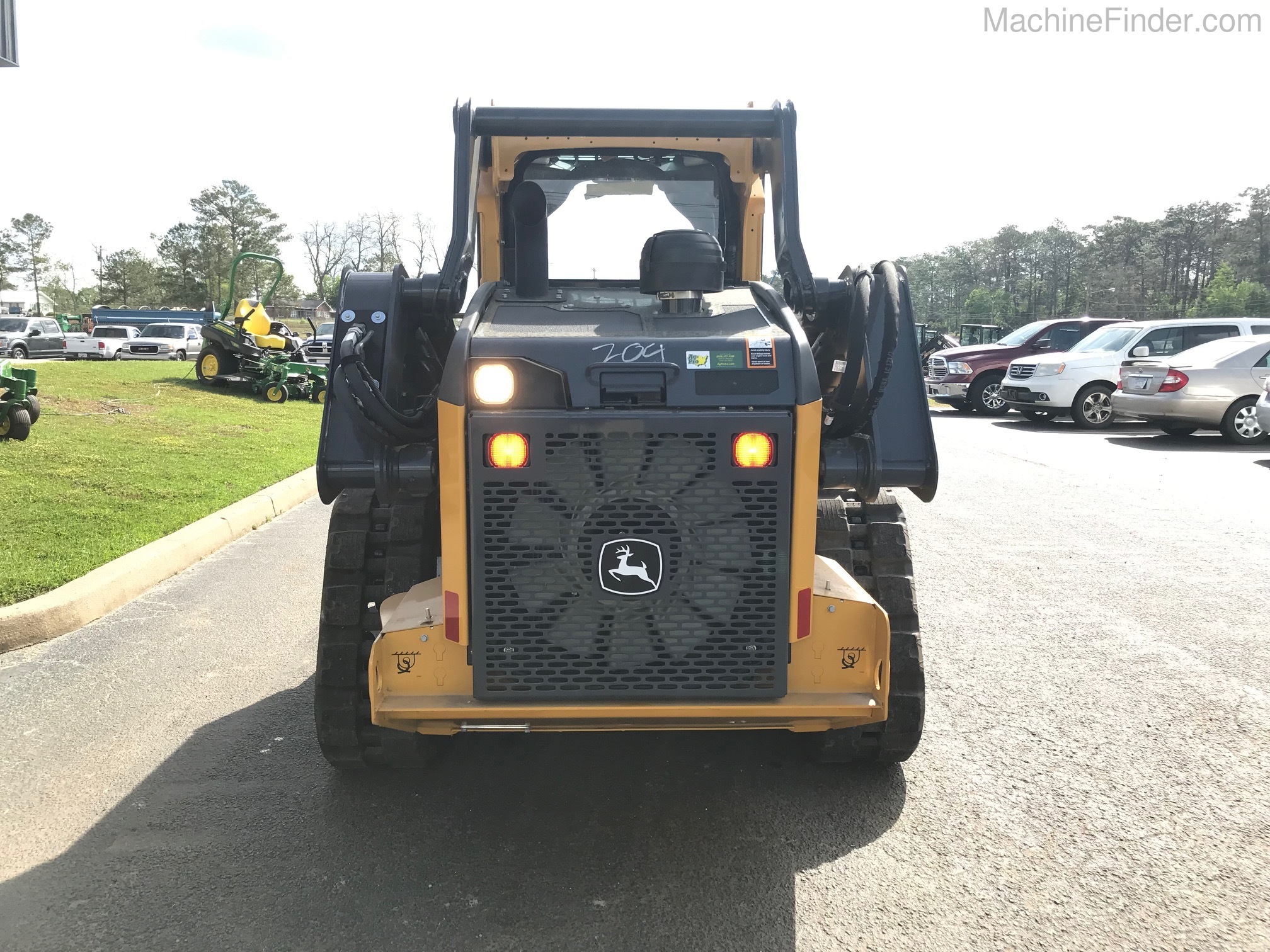 2021 John Deere 325G Image 4