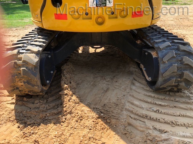 2020 John Deere 30G Image 7