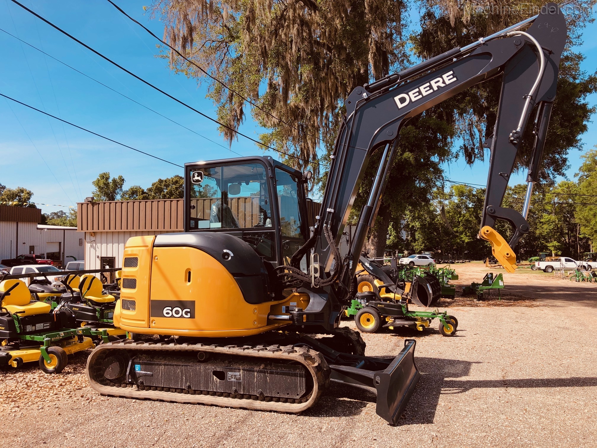 2020 John Deere 60G Image 2