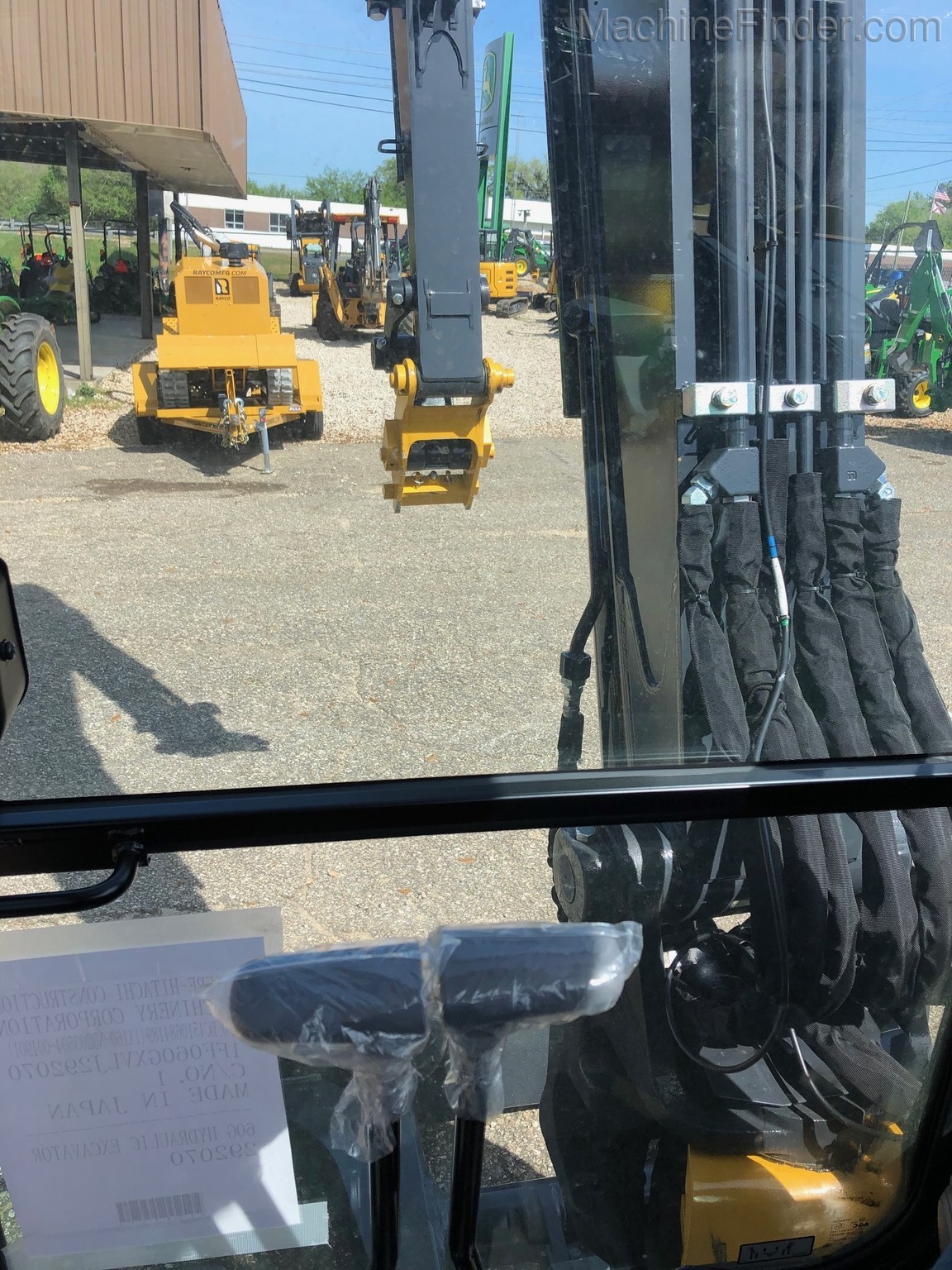 2020 John Deere 60G Image 10