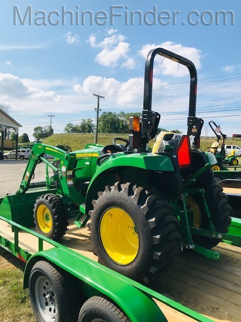 2020 John Deere 3043D Image 3