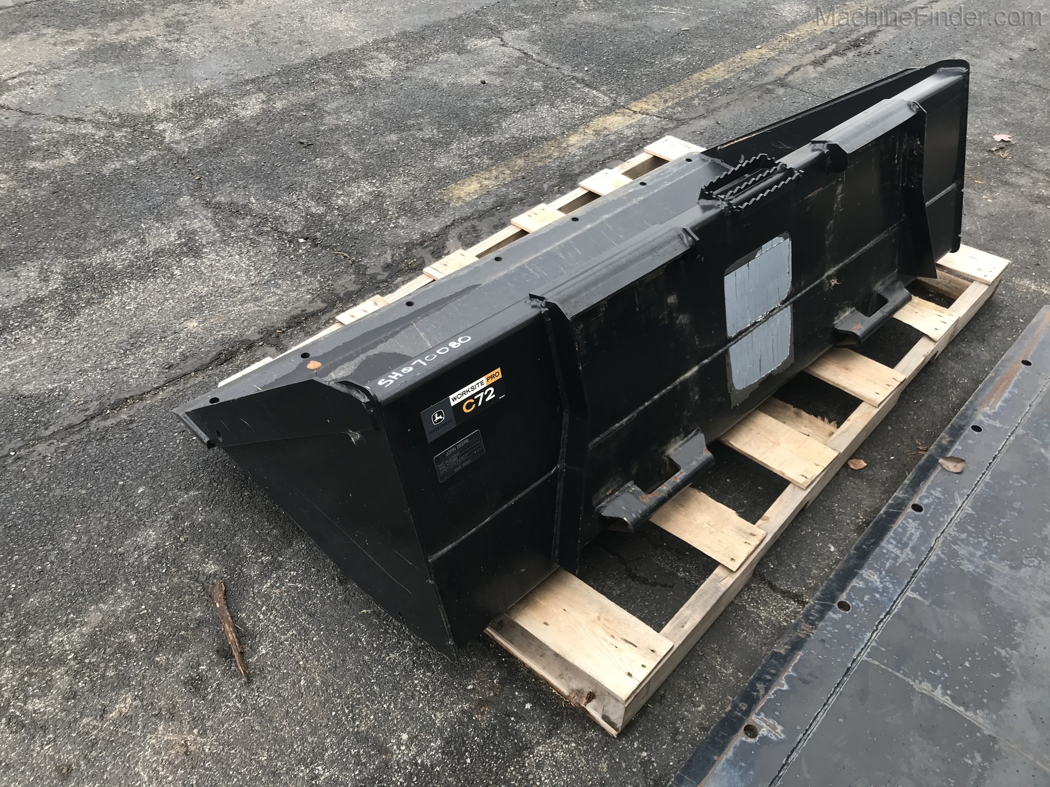 John Deere C72 Image 2