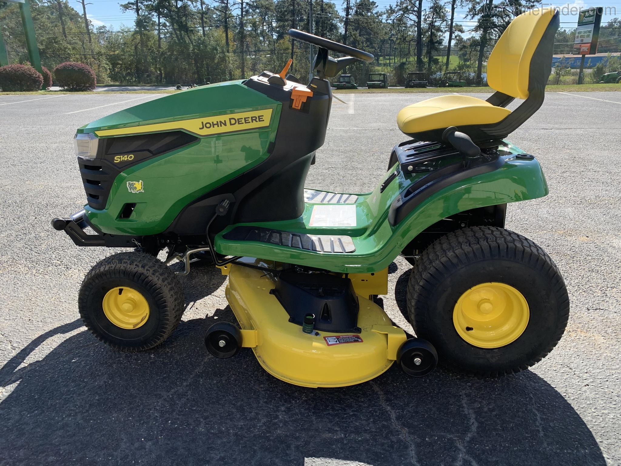 2021 John Deere S140 Image 5