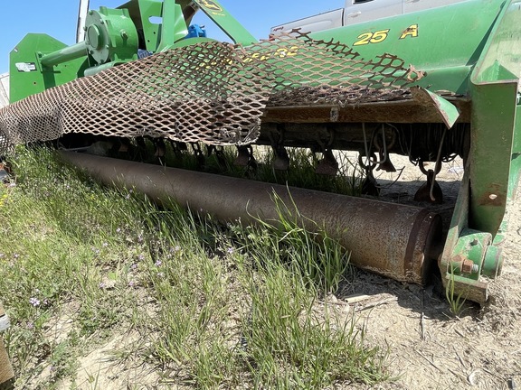 2017 John Deere 25A Image 2
