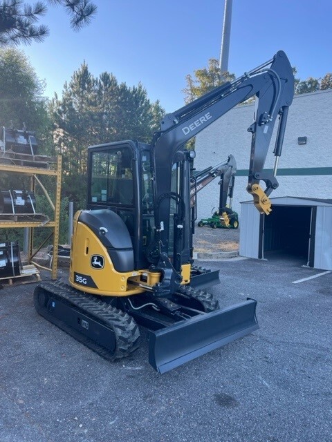 2023 John Deere 35G Image 2