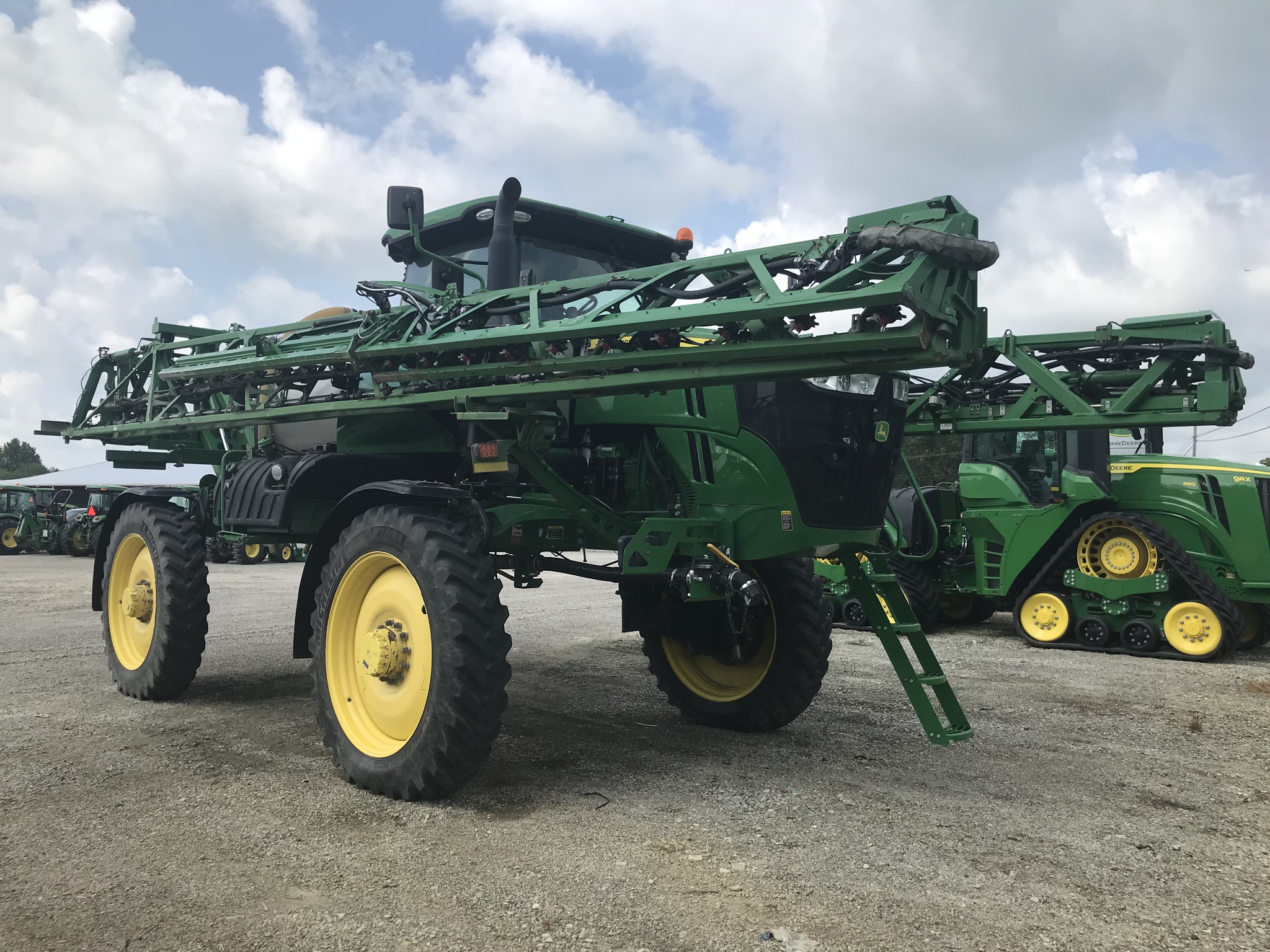 2018 John Deere R4038 SelfPropelled Sprayers Lancaster, OH