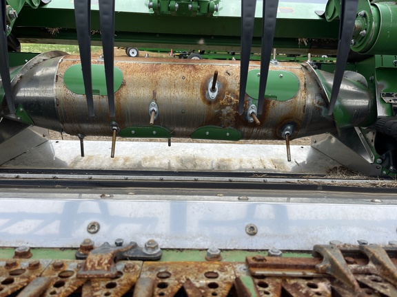 Used 2023 John Deere HD50R Combine Platforms at Horizon Ag & Turf in High Prairie, AB - Photo11