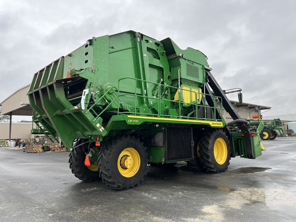 2023 John Deere CP770 Photo 6