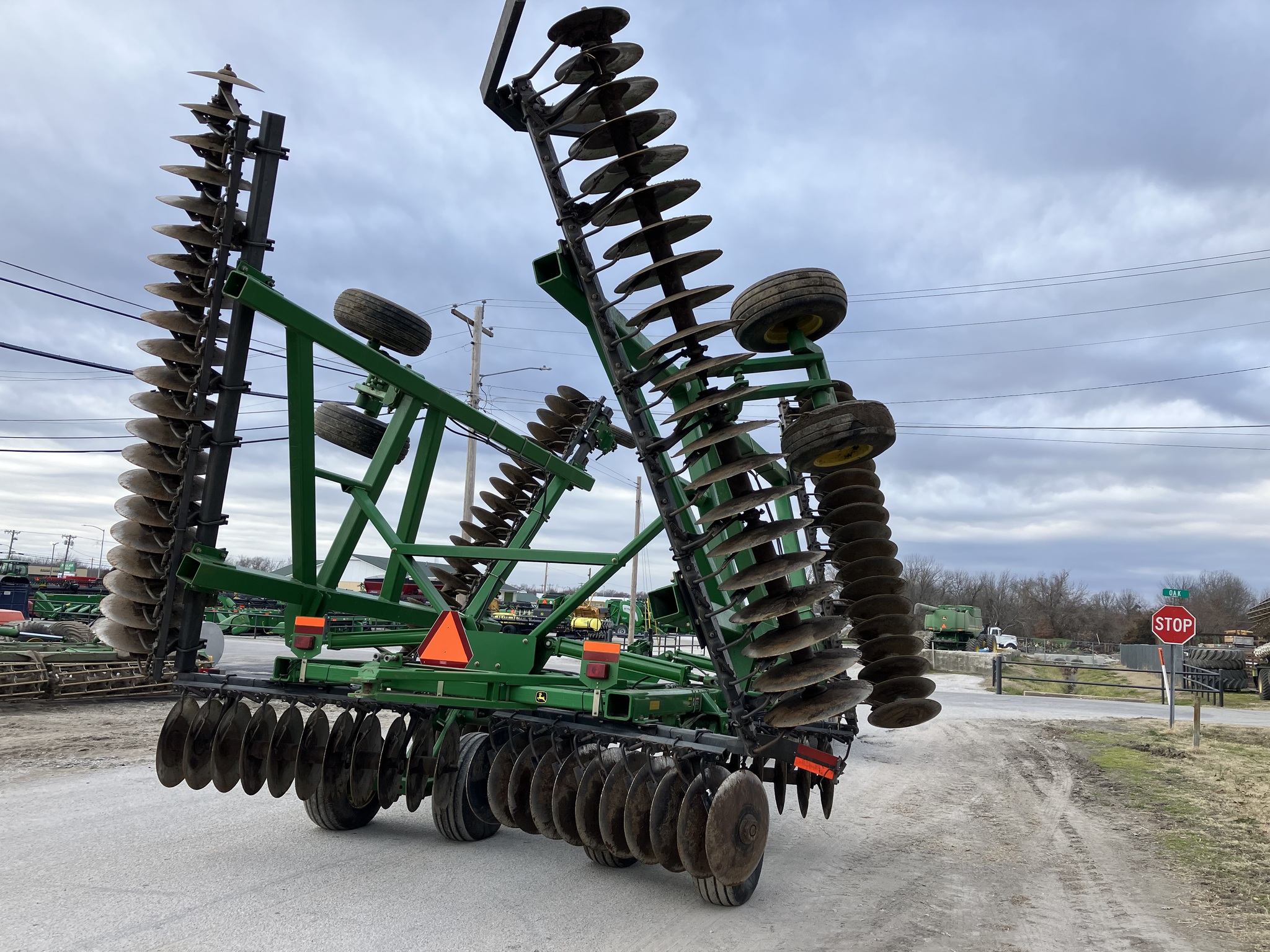  2007 John Deere 637 at Heritage Tractor in Lamar, MO