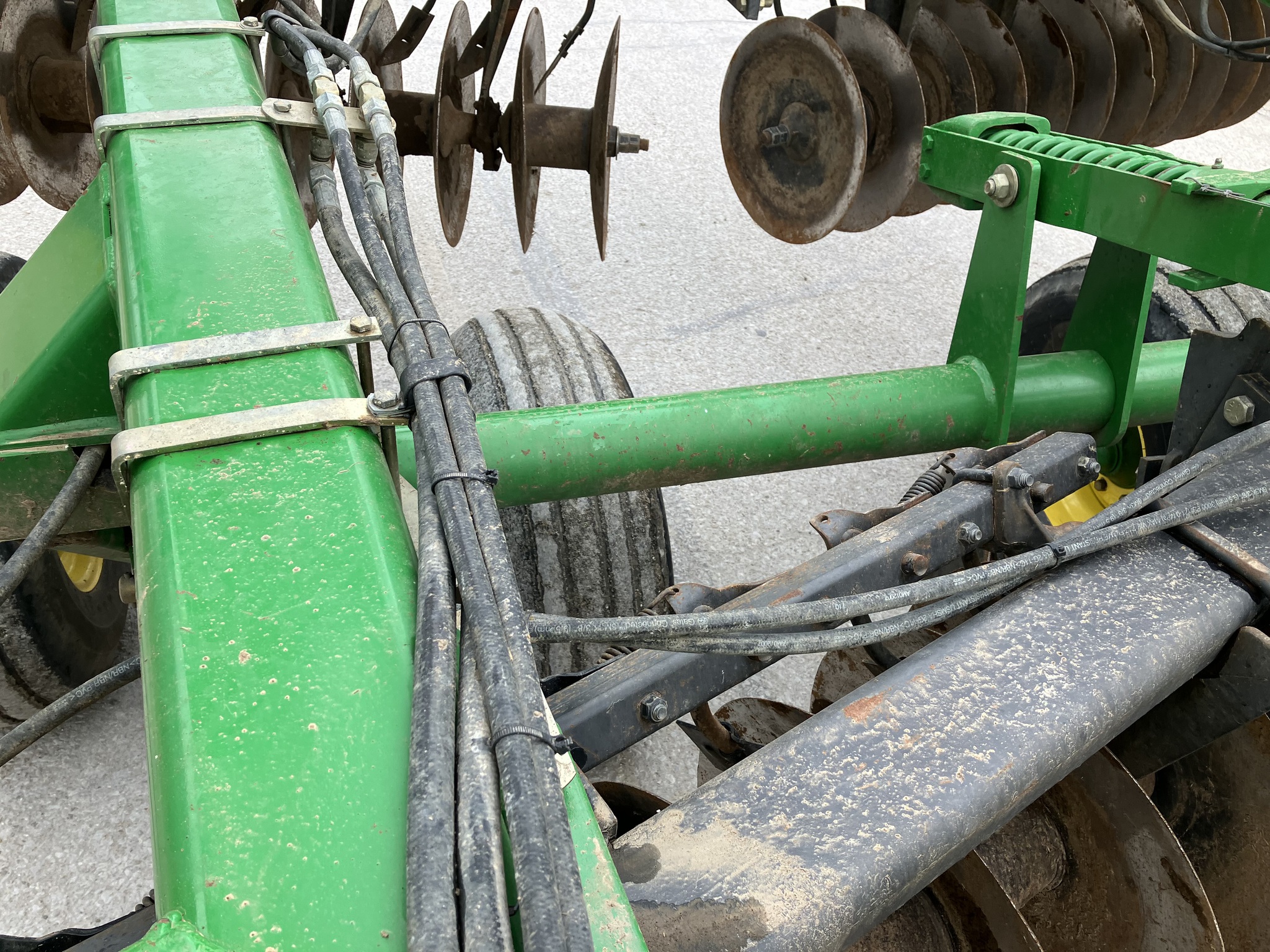  2007 John Deere 637 at Heritage Tractor in Lamar, MO
