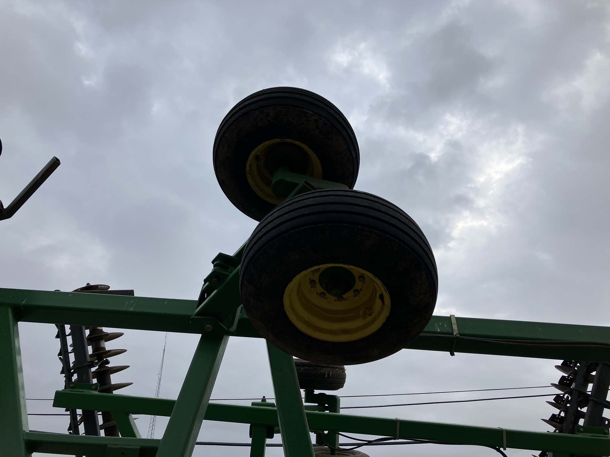  2007 John Deere 637 at Heritage Tractor in Lamar, MO