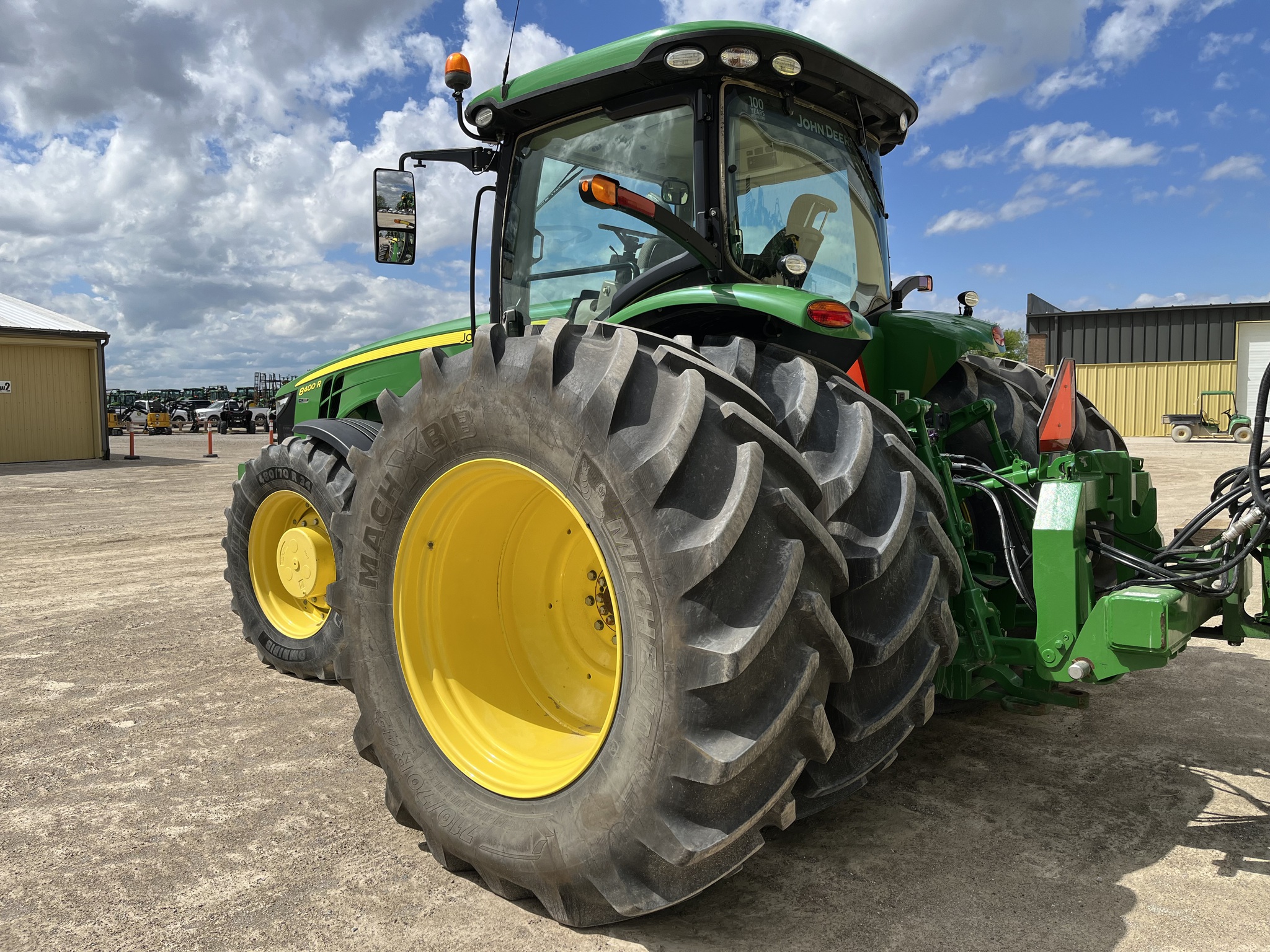 2018 John Deere 8400R Row Crop Tractors