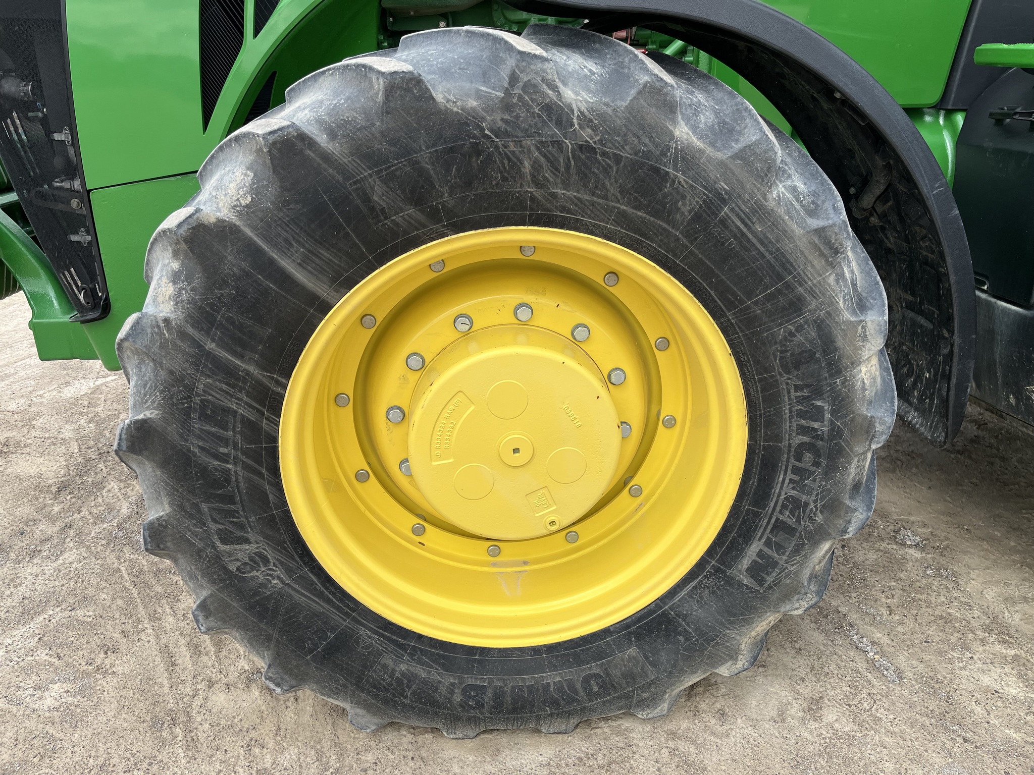 2018 John Deere 8400R Row Crop Tractors