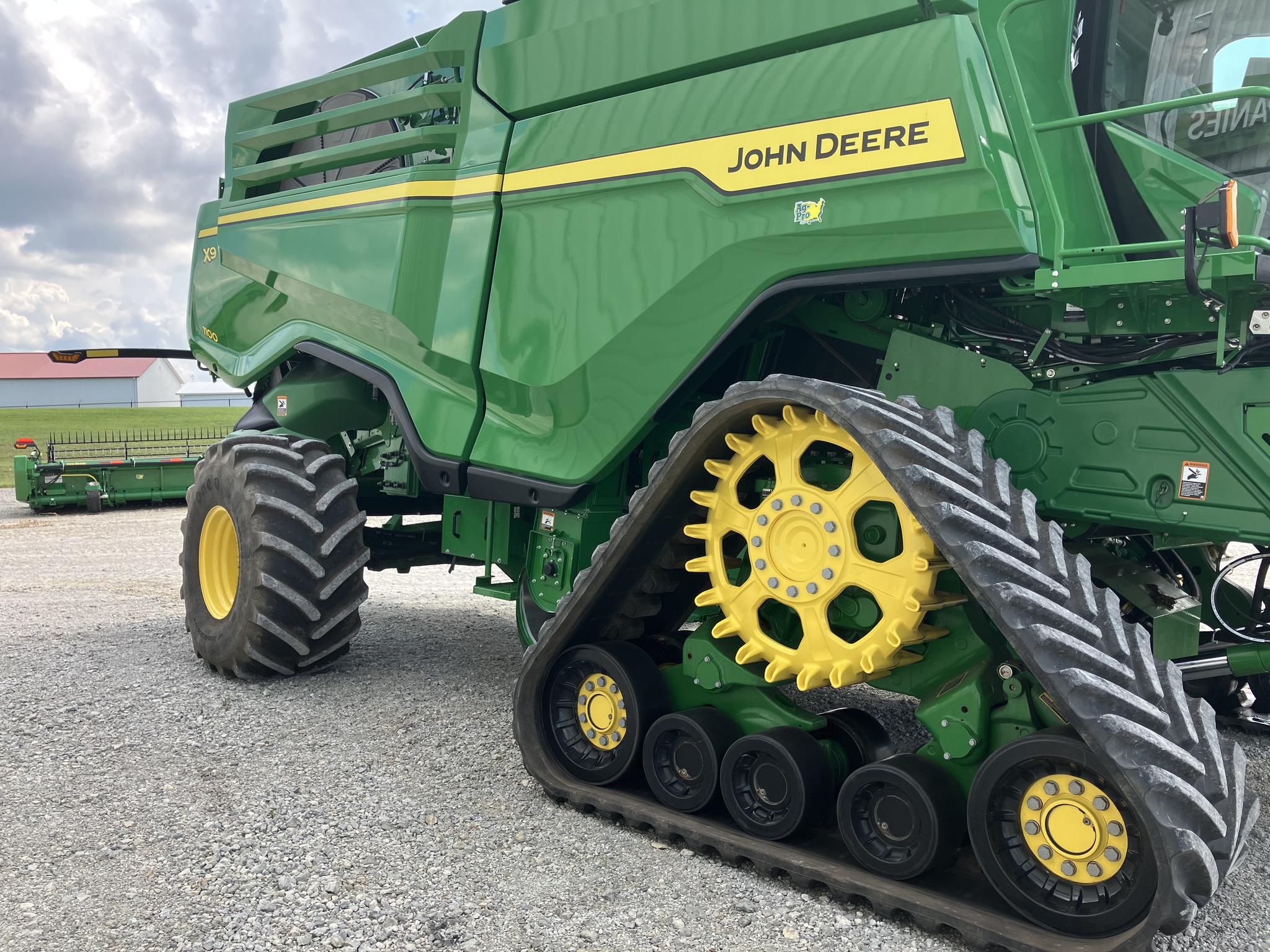 2023 John Deere X9 1100 Image 4