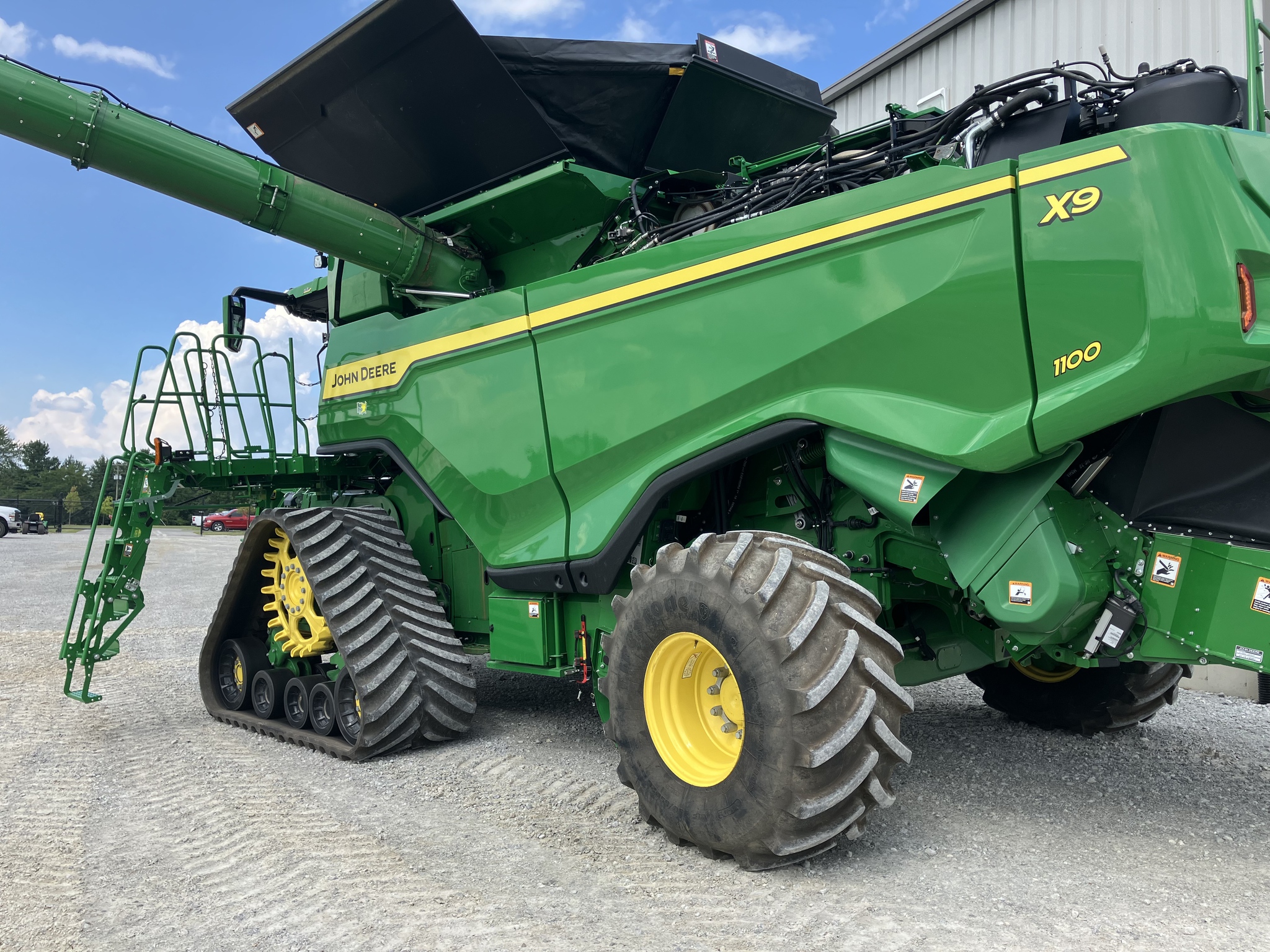 2023 John Deere X9 1100 Image 2