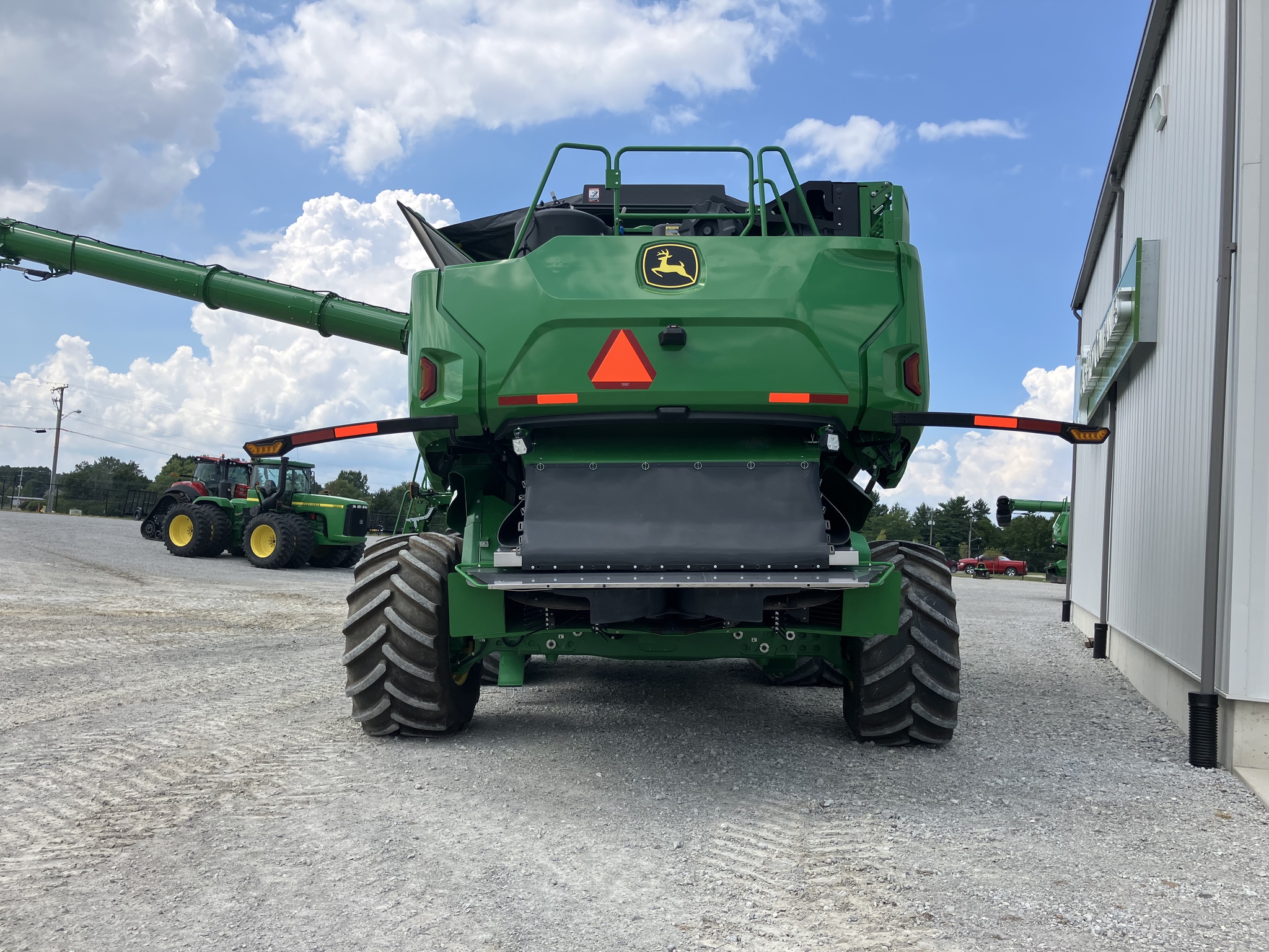 2023 John Deere X9 1100 Image 6