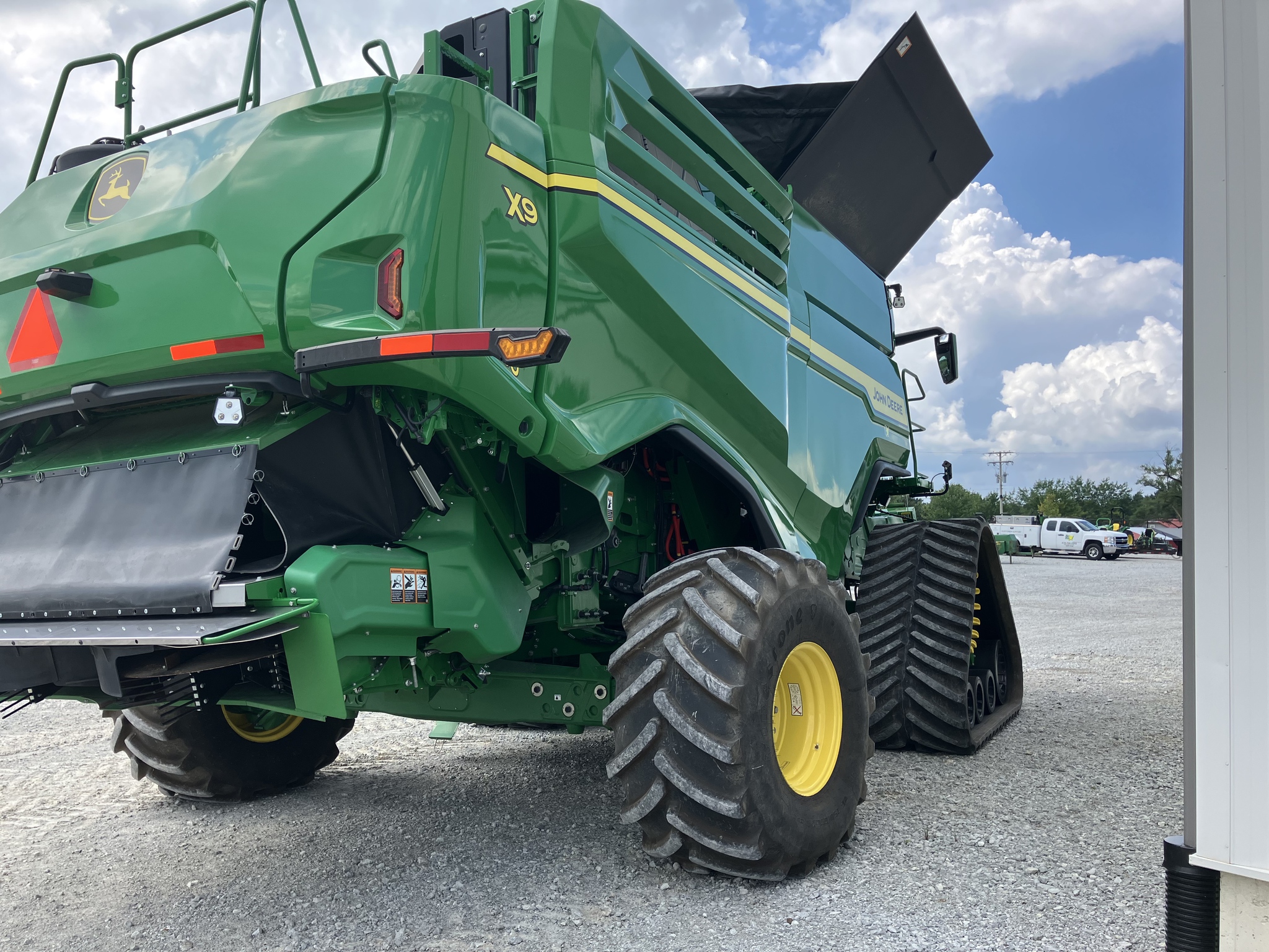 2023 John Deere X9 1100 Image 5