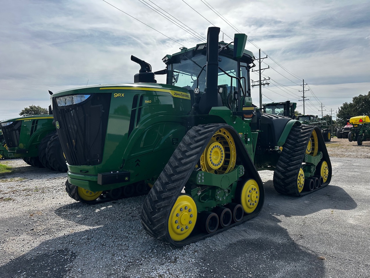  2023 John Deere 9RX 540 at Heritage Tractor in Pontiac, IL