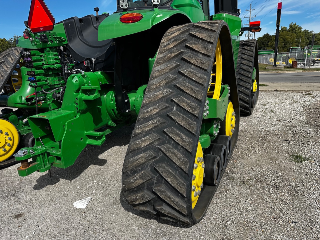 2023 John Deere 9RX 540 at Heritage Tractor in Pontiac, IL