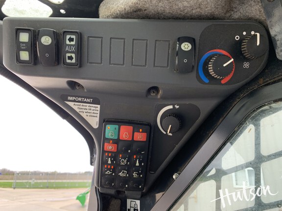 Photo of 2022 John Deere 324G