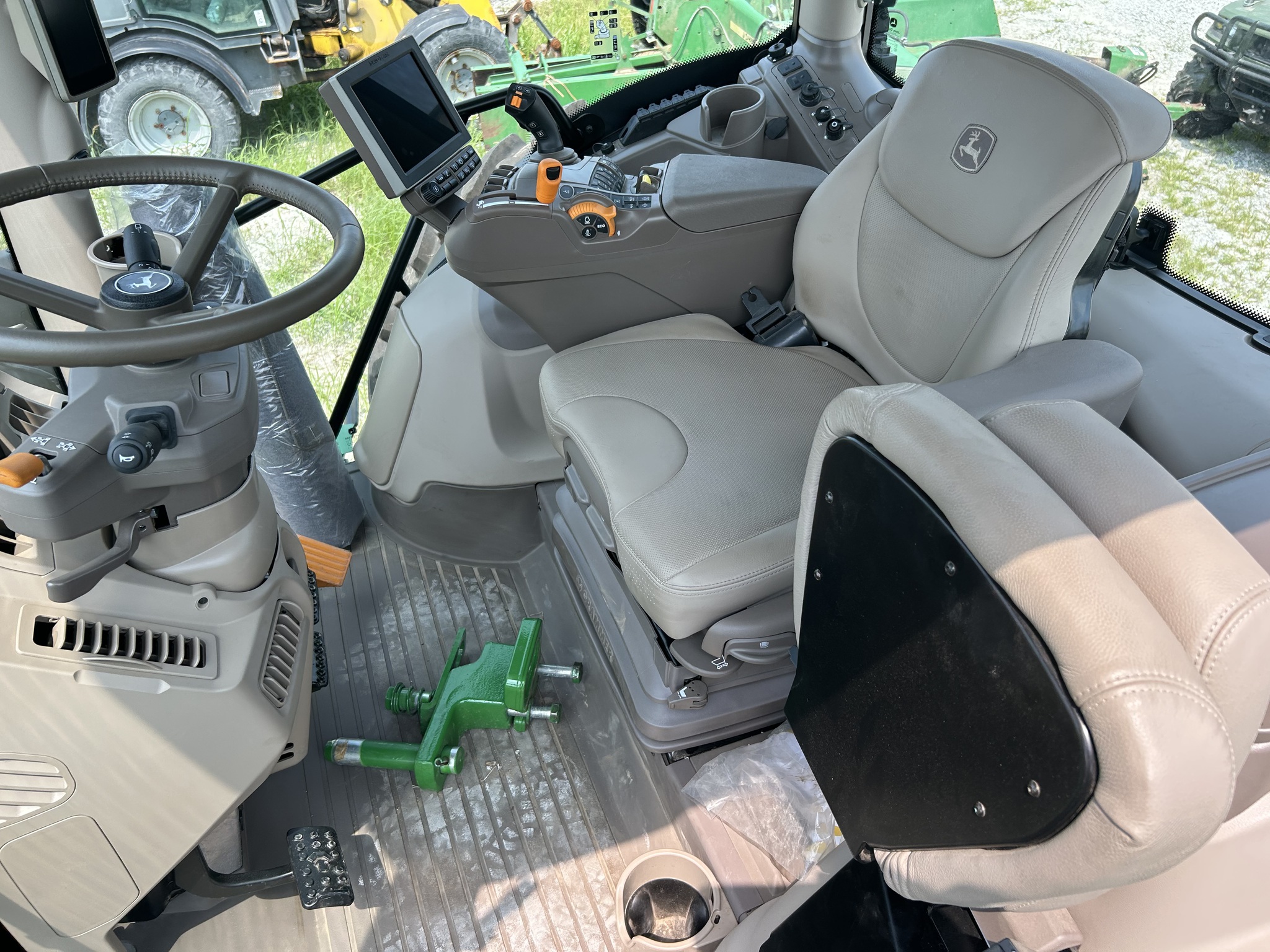 2023 John Deere 6R 175 at Heritage Tractor in Clinton, MO