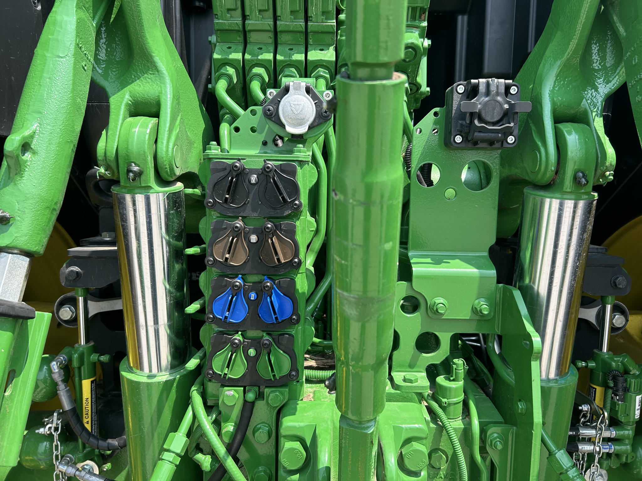  2023 John Deere 6R 175 at Heritage Tractor in Clinton, MO