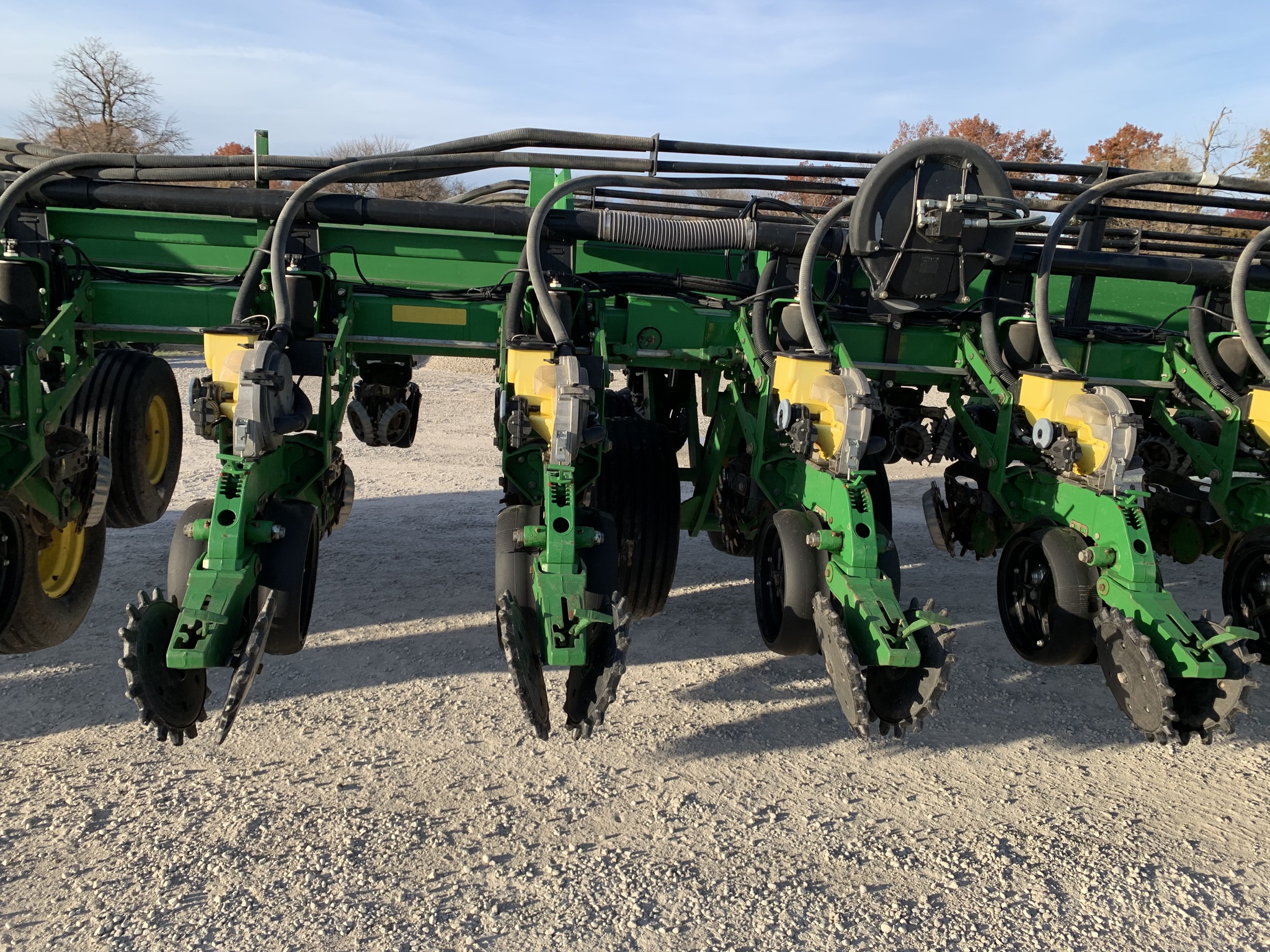  2011 John Deere DB80 at Heritage Tractor in Lamar, MO