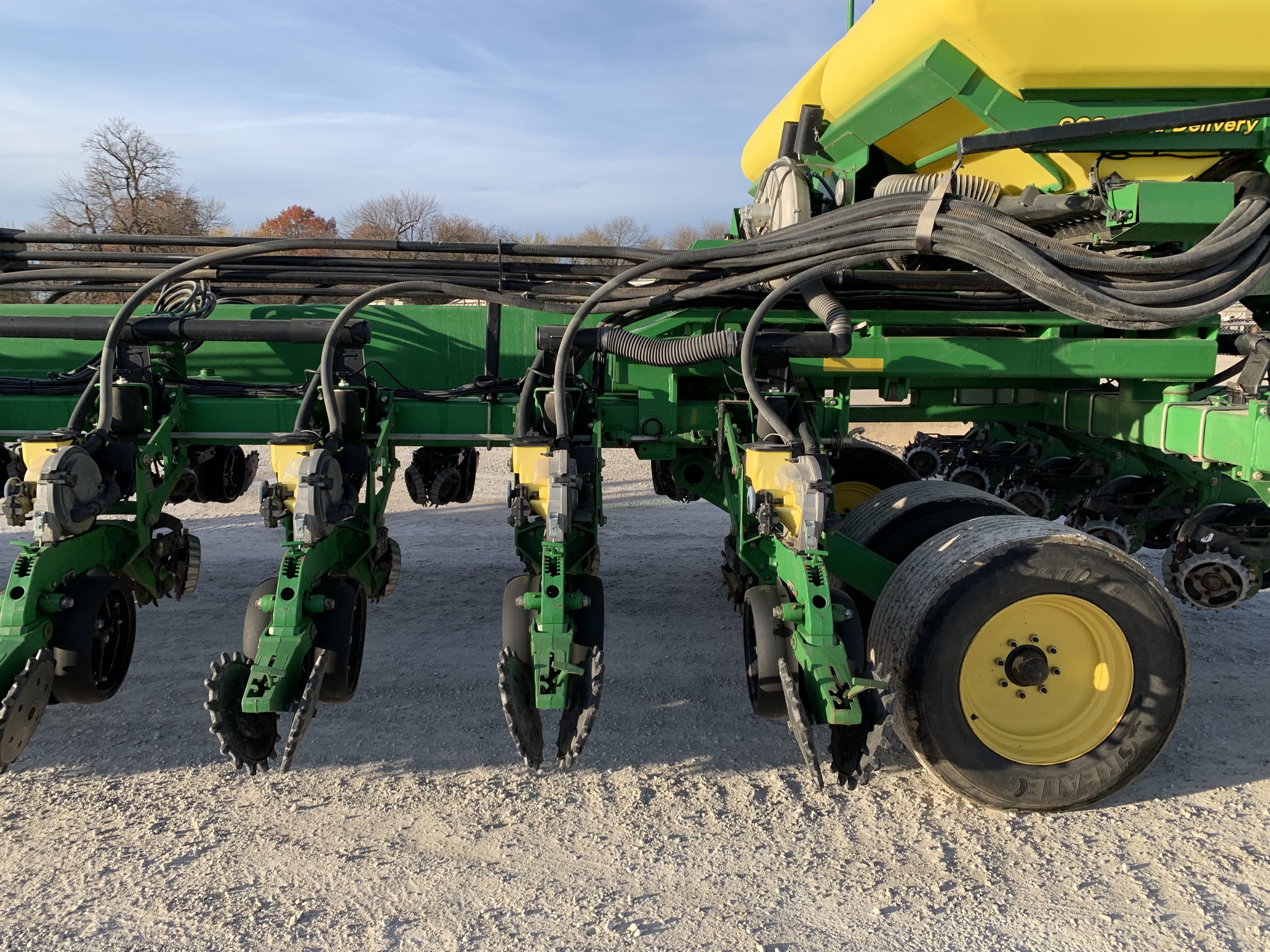  2011 John Deere DB80 at Heritage Tractor in Lamar, MO