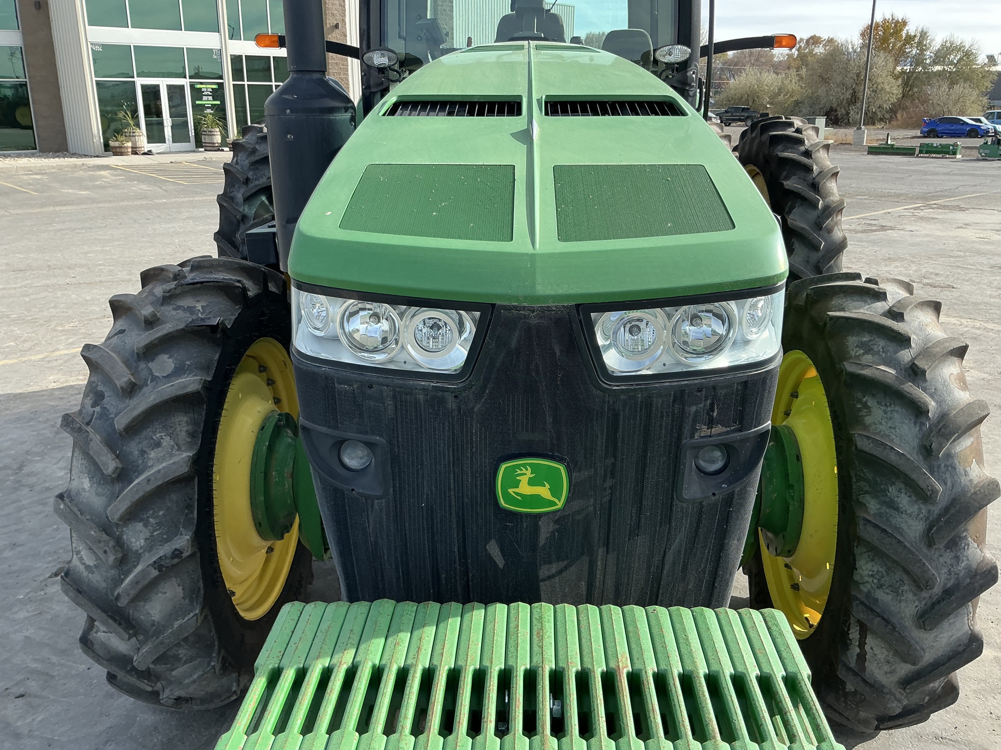 2014 John Deere 8335R Image 14