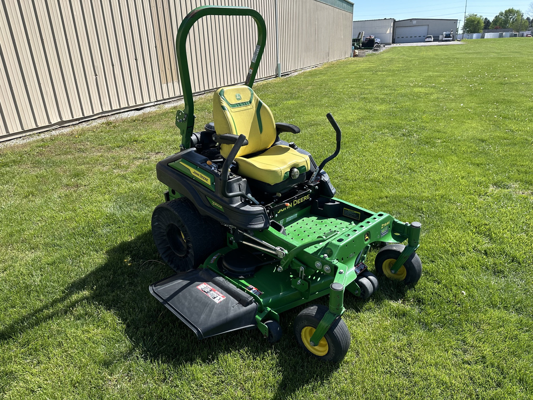 2022 John Deere Z950M Image 5