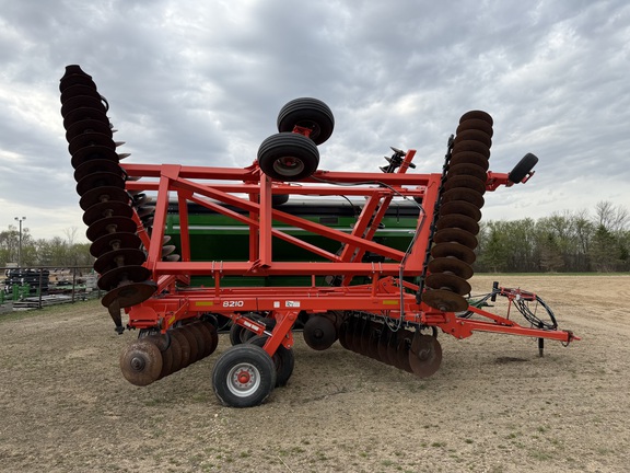 2015 Kuhn Krause 8210 - Photo2