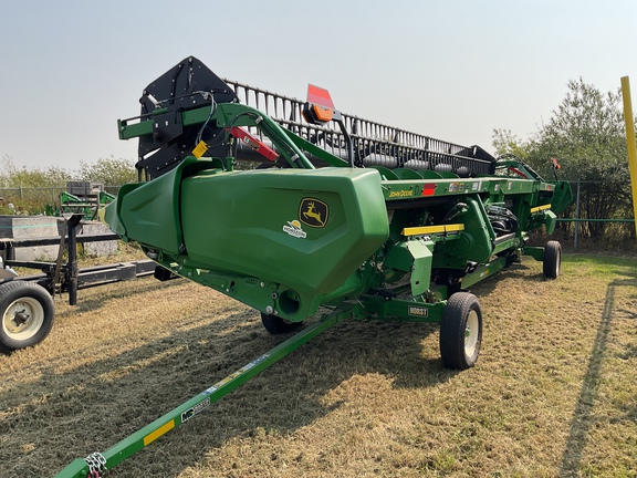 Used 2024 John Deere RD30F Combine Platforms at Horizon Ag & Turf in Westlock, AB - Photo4