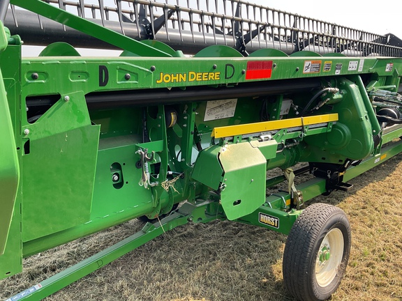 Used 2024 John Deere RD30F Combine Platforms at Horizon Ag & Turf in Westlock, AB - Photo6