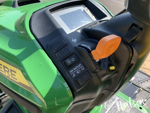 Photo of 2024 John Deere 6145M