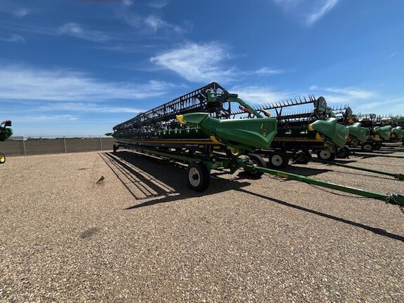 Used 2021 John Deere HD50R Combine Platforms at Horizon Ag & Turf in Vermilion, AB - Photo2