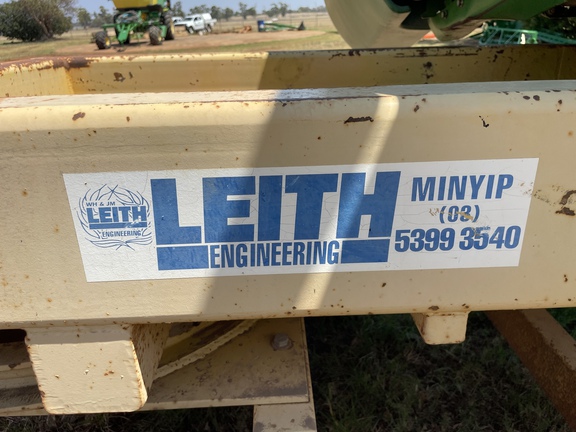 John Deere S680 image 37