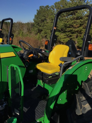2024 John Deere 5090E Photo 5