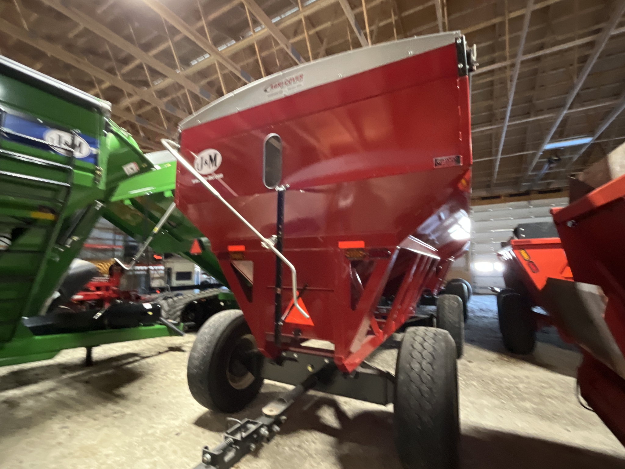 Used 2017 J&M 555 Gravity Wagons and Boxes at Koenig Equipment in Anna, OH - PhotoXL25