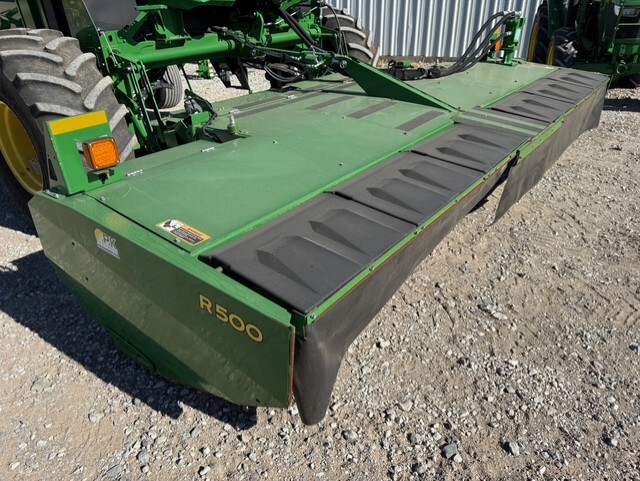 2022 John Deere W235M Image 9