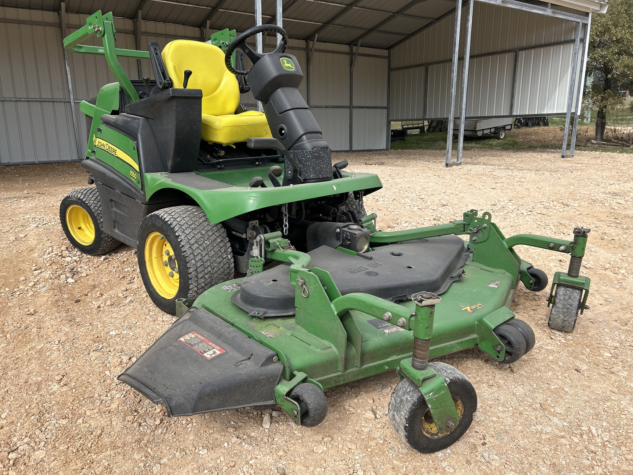 2016 John Deere 1550 Image 5