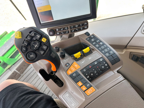 2020 John-Deere S770
