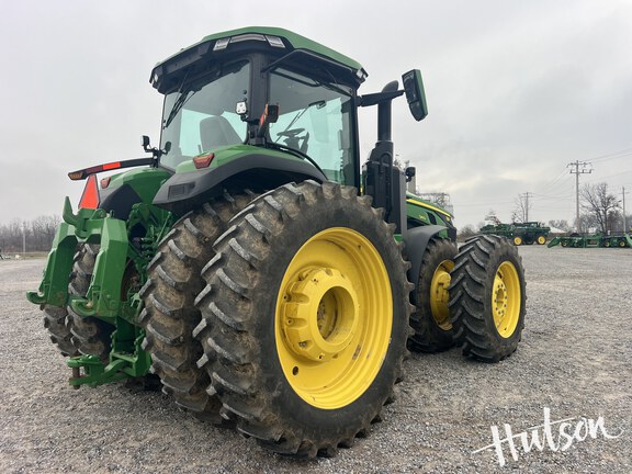 Photo of 2024 John Deere 8R 340