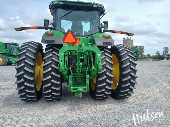 Photo of 2024 John Deere 8R 340