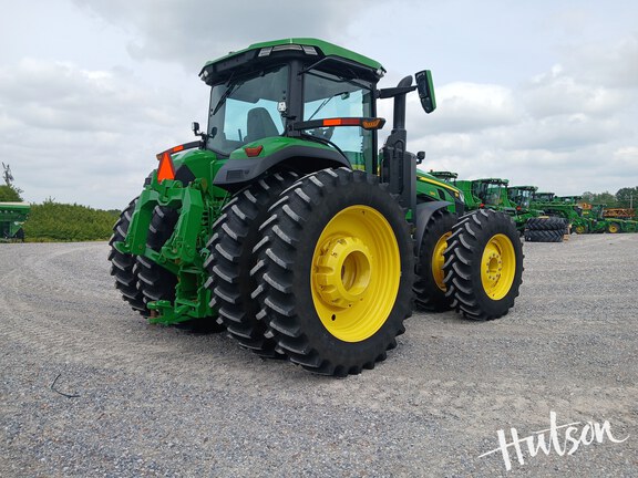 Photo of 2024 John Deere 8R 340