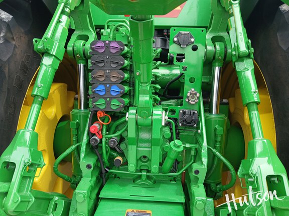 Photo of 2024 John Deere 8R 340